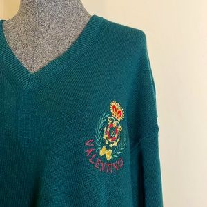 Valentino dark green sweater made in 🇮🇹 V neck with little flaws